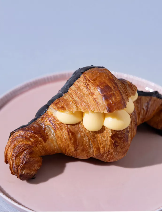 フランス産バターエクレアクロワッサン